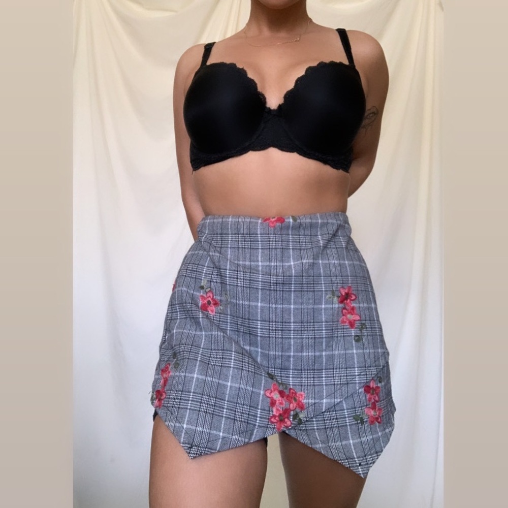 Perfect condition boutique SKORT🤍💕🥺